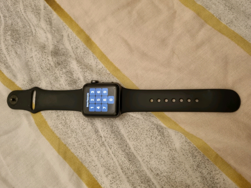 Apple watch series 3 | in Atherton 